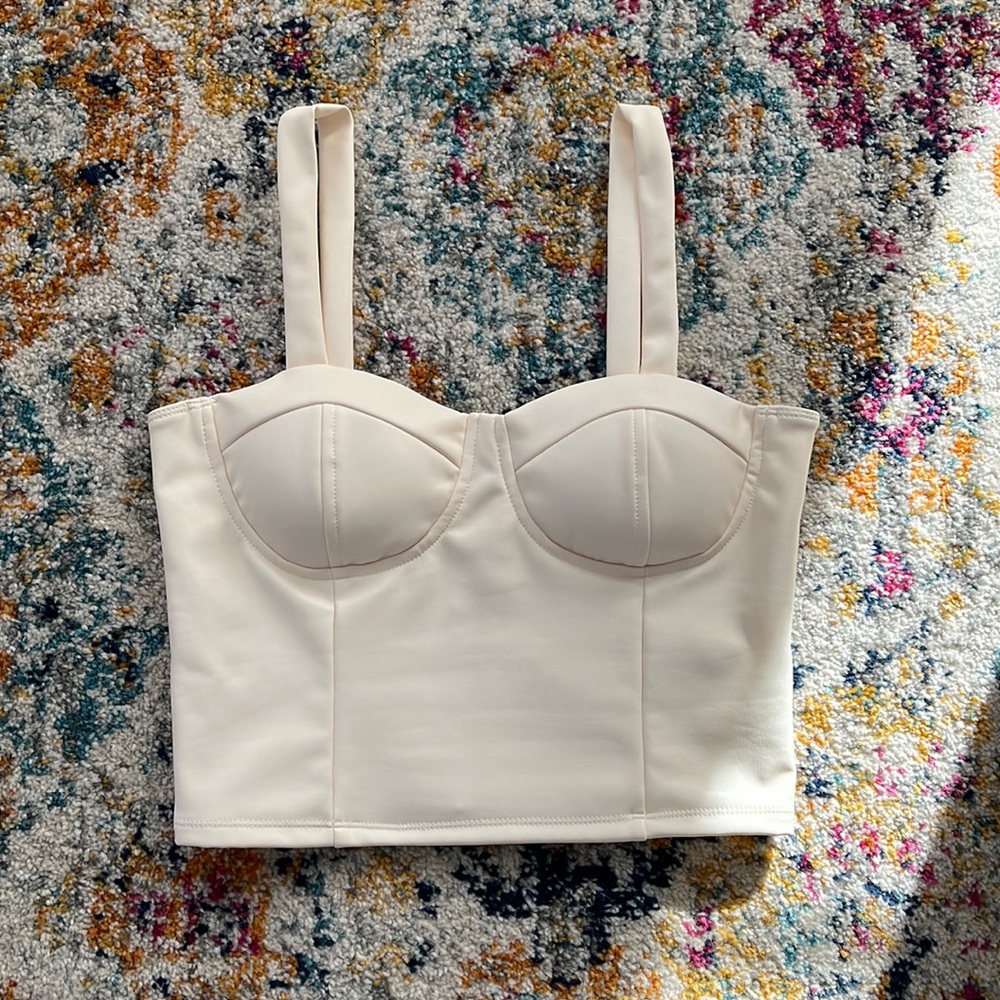 Pleather crop top. Padded. Size M.